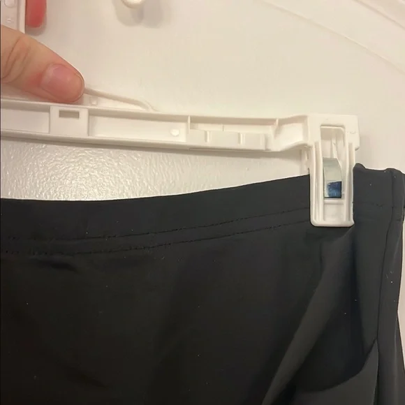 Elegant Black Ruched Pencil Maxi Skirt - Picture 7 of 7